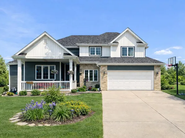 841 Summer Creek ROAD, Oconomowoc, WI 53066