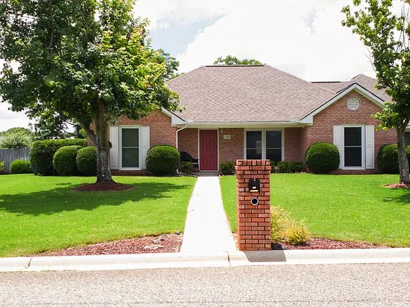 100 Boxwood Dr, Enterprise, AL 36330