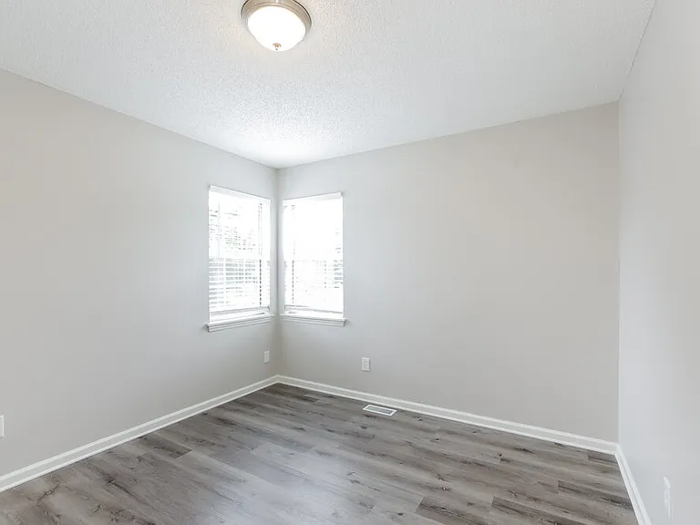 7304 Hethersett Ln — Photo 14