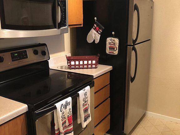 4th image of 4633 Wild Indigo St APT 547