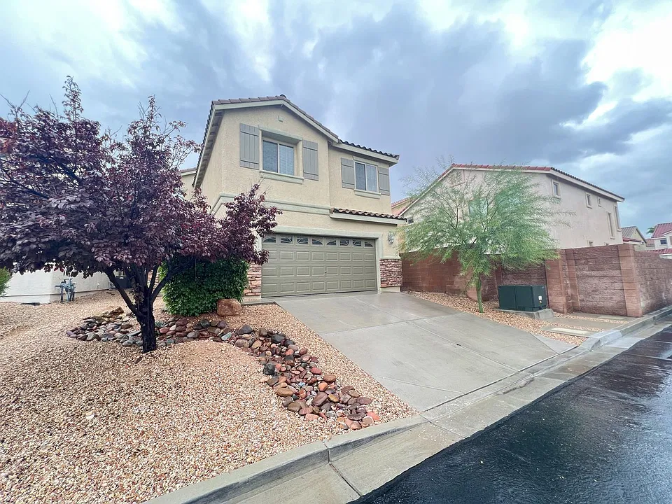 9738 Vista Cache Ct