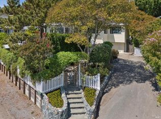 115 Oak Dr, San Rafael, CA 94901