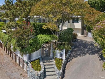 115 Oak Dr, San Rafael, CA, 94901
