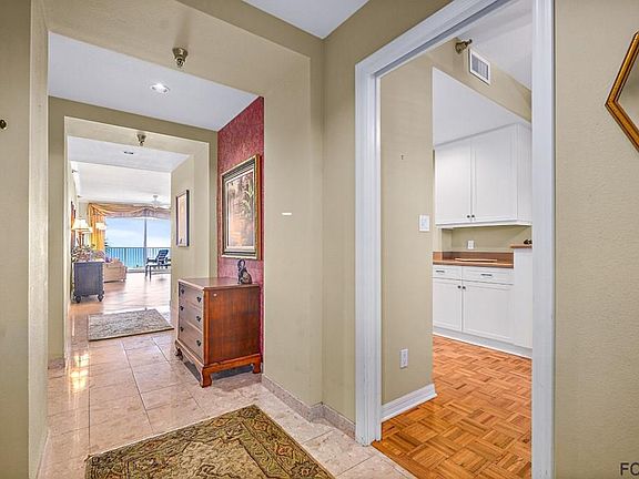 4th image of 11 Avenue De La Mer APT 1304