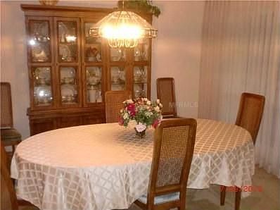 4th image of 1302 Golfside Dr