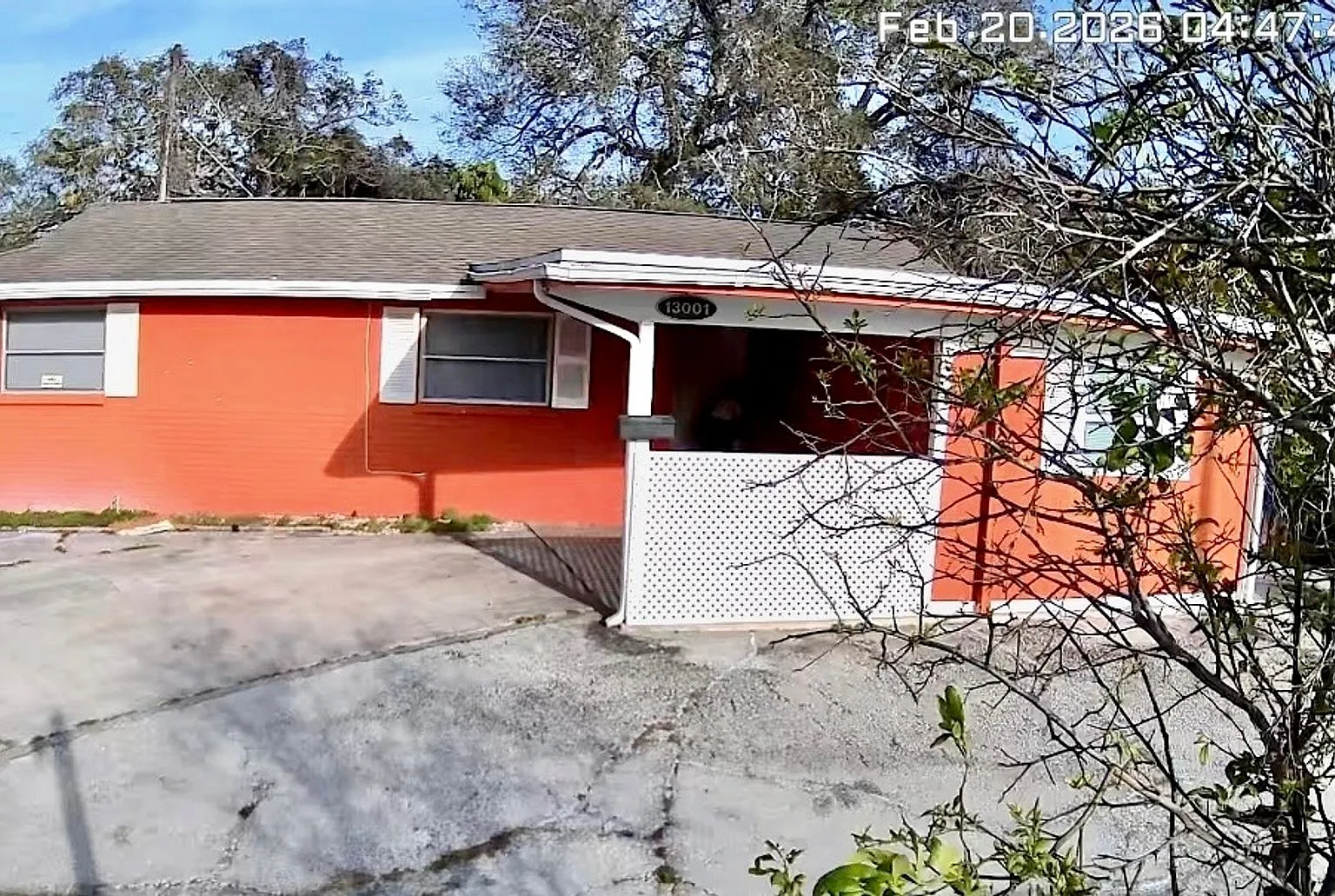 Fantastic 3br/1ba Single Family Home In Ridge Crest Acres Subdivision — Photo 2