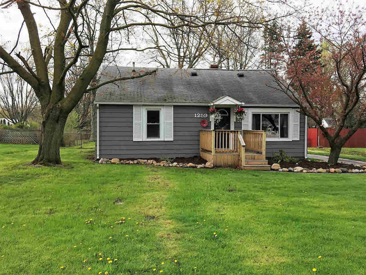1259 Smith Rd, Temperance, MI 48182 Zillow