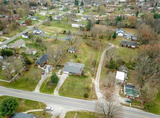 967 Big Hill Rd, Berea, KY 40403