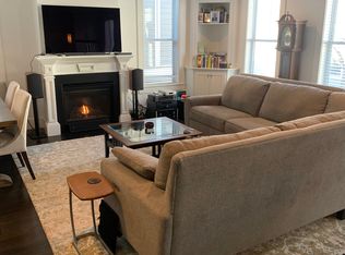 525 E 7th St UNIT 3, South Boston, MA 02127