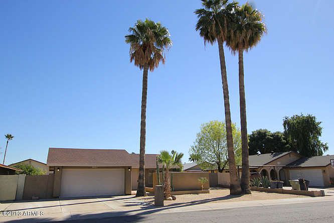 1st image of 8621 N 56th Dr