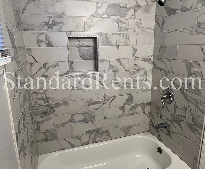2344 Clarissa Dr NW — Photo 10