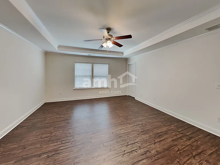 258 Makenna Dr — Photo 10