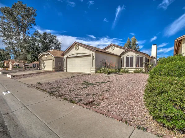 6320 W Delmonico Ln, Glendale, AZ 85302