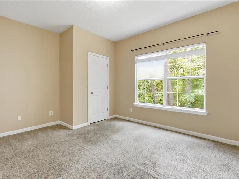 1202 Walden Park Dr — Photo 28