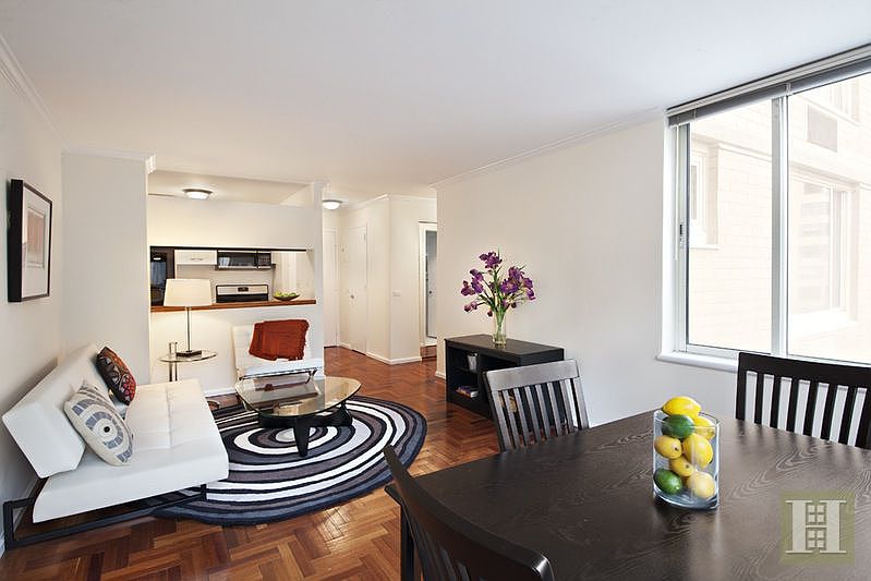 2nd image of 2373 Broadway APT 1129