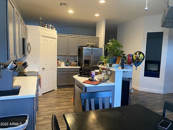 5th image of 516 E Saint Kateri Ln