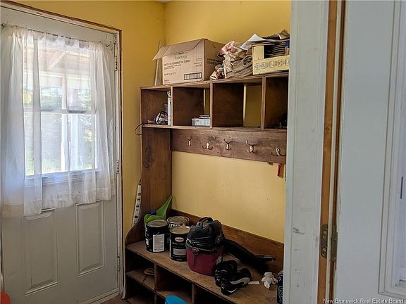 4th image of 12 Birch Ridge Rd