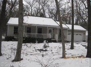 6200 Staple Rd, Twin Lake, MI 49457