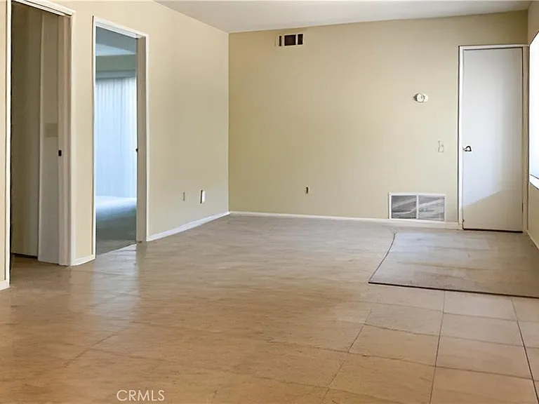 1150 E Amado Rd #8B1 — Photo 3