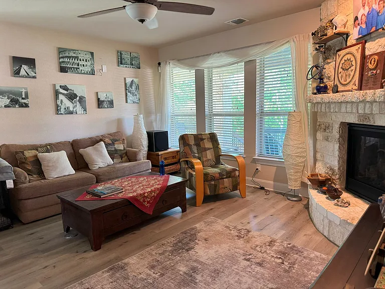8603 Phoenix Ave — Photo 7