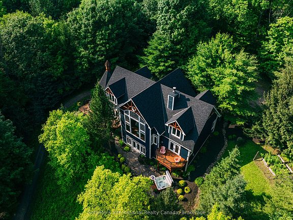 4th image of 743 Skyhills Rd