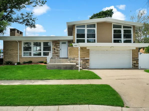 14940 Oak St, Dolton, IL 60419