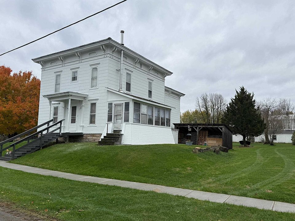1st image of 409 Franklin St