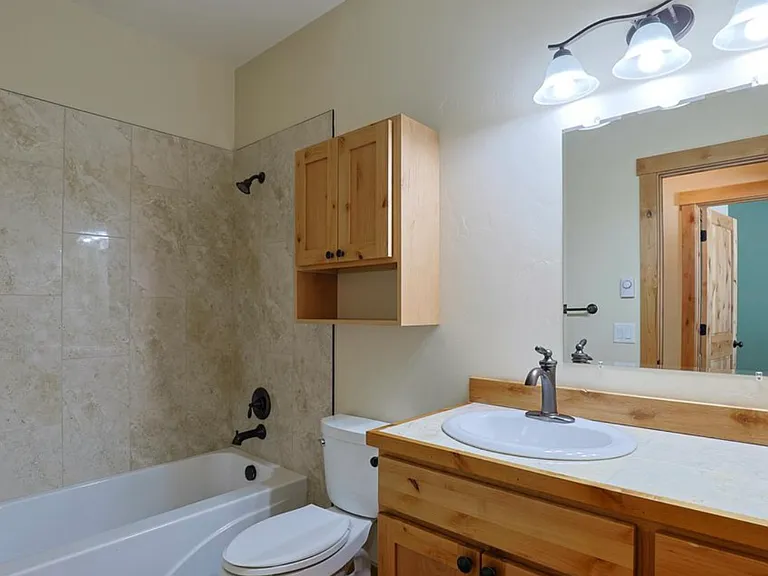111 Last Chance Dr — Photo 15