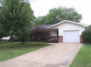 2608 S Quincy Ave, Sedalia, MO 65301