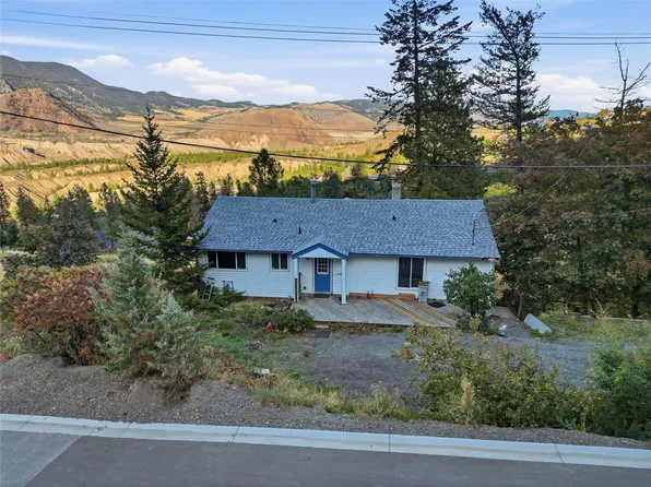 1202 Crestwood Dr, Kamloops, BC V2C 5G9