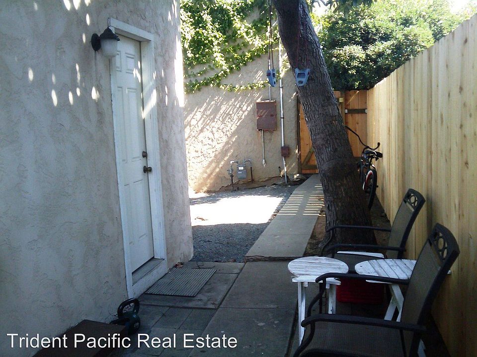 2nd image of 436 Orange Ave