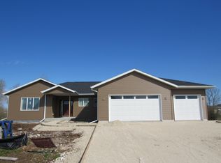 5138 Green Meadow Pl, Sheboygan, WI 53083