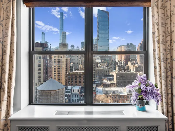 12 West 72nd Street 16E image 9 of 10