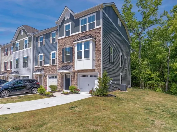 4335 Whitfield Ln Unit A, Chesapeake, VA 23324