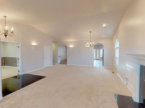 3rd image of 2520 Lexington Pl