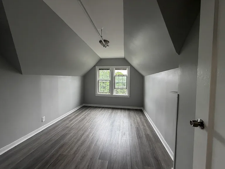 59 Plaza Ave #3C — Photo 4