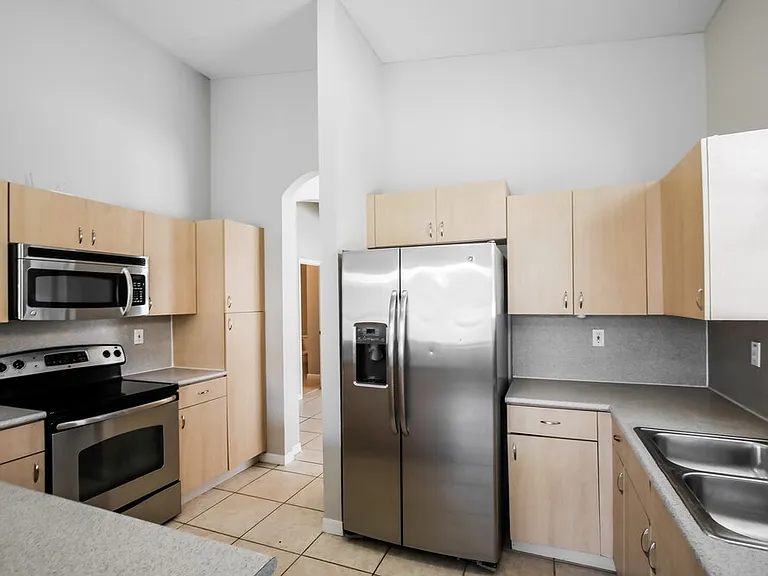 13124 SW 23rd St — Photo 9