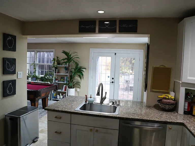 135 Stenton Ave — Photo 22