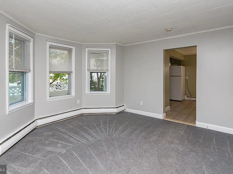 334 E Conestoga Rd — Photo 12