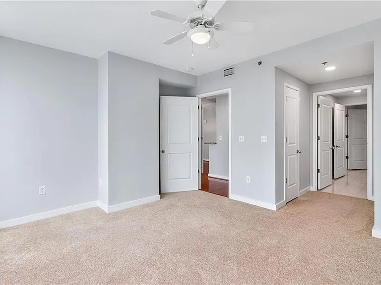 3338 Peachtree Rd NE #2401 — Photo 20