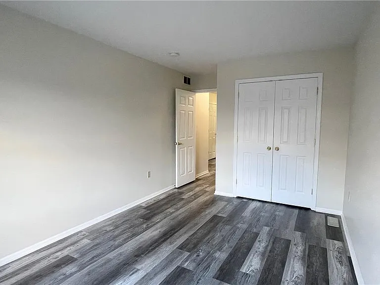 8104 Heritage Dr — Photo 21