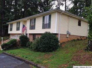 2723 Snow Rogers Rd, Gardendale, AL 35071