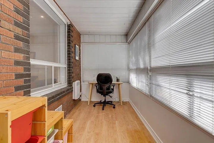 34 Ashbury Ave — Photo 4