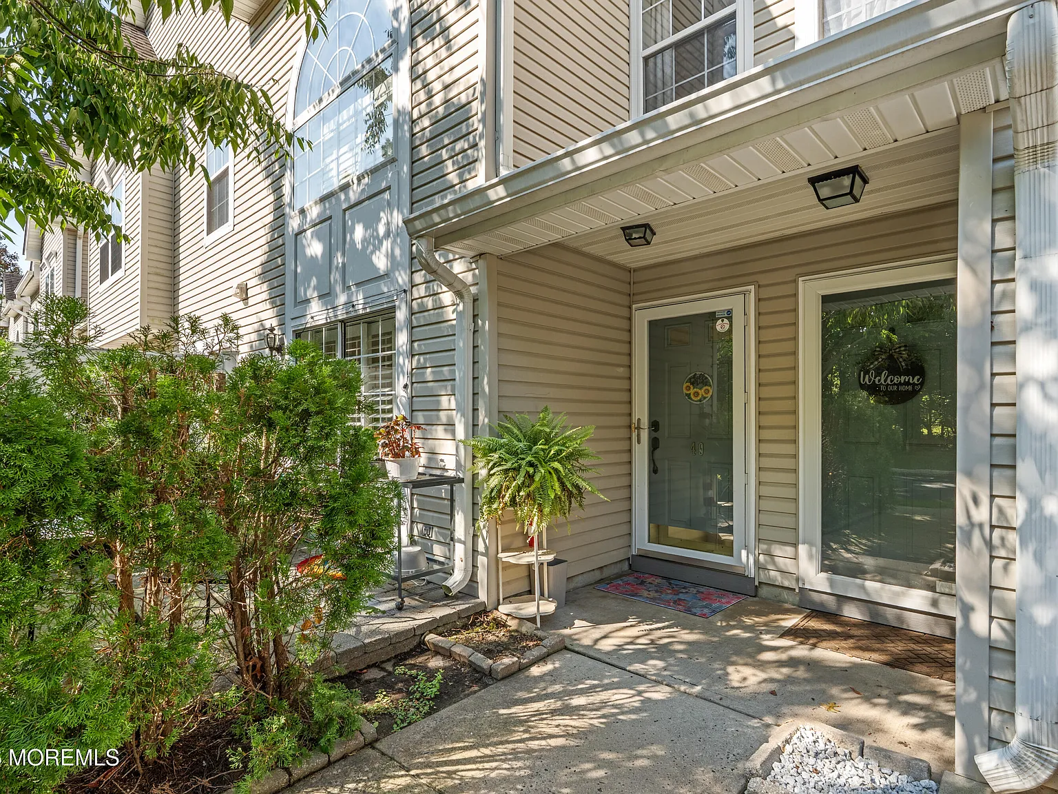 1 bed, 1.5 bath, 944 sqft, $2,400 — Photo 1