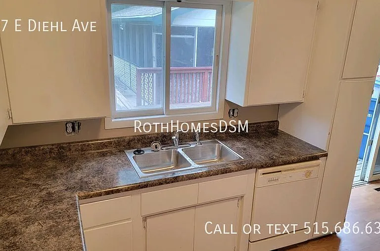 817 E Diehl Ave — Photo 3