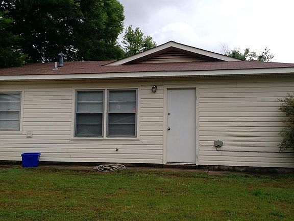 4th image of 3118 Andros Dr SW