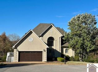 74 Astoria Ct, Murray, KY 42071