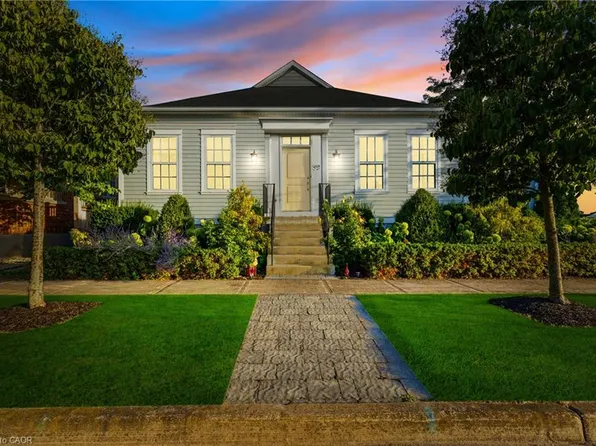 39 Colonel Cohoe St, Niagara On The Lake, ON L0S 1J0