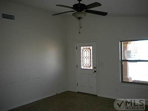 5th image of 3265 Garden Point Dr