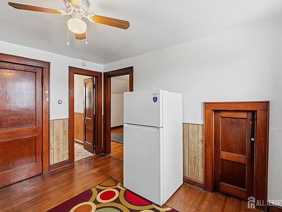 4th image of 511 Garden Ave Unit 2